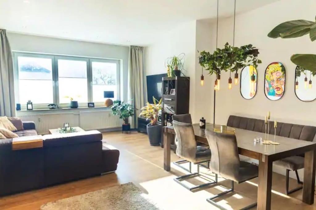 Design Apartment Im Zentrum Von Nienburg! Nienburg  Buitenkant foto
