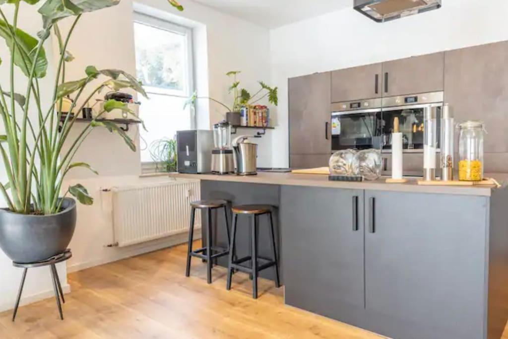 Design Apartment Im Zentrum Von Nienburg! Nienburg  Buitenkant foto